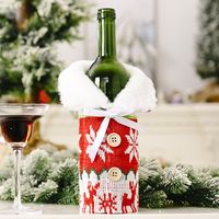 New Creative Christmas Ornaments Knitted Buttons Snowflake Wine Bottle Sleeve Red Sweater Wine Sleeve Wine Bag sku image 1