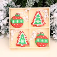 Hot Selling Fashion Christmas Ball Christmas Tree Wooden Pendant Painted Wholesale sku image 1