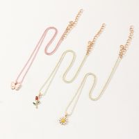 Fashion Drip Oil Small Daisy Pendant Girls Sweet Jewelry Gift Necklace Clavicle Chain main image 3