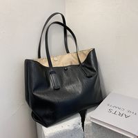 Large-capacity Handbags Fashion Big Simple Soft Leather Shoulder Tote Bag sku image 2