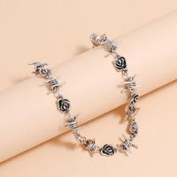 Fashion Retro New Vintage Dripping Rose Thorns Necklace main image 5