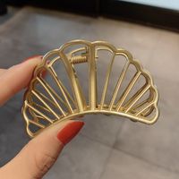 Nuevos Accesorios Para El Cabello Con Clip De Tiburón De Baño Elegante Para Niñas Coreanas De Perlas sku image 49