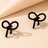 Boucles D&#39;oreilles À Nœud Noir Pour Femmes main image 3