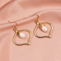 Gold Copper Wire Wrapped Natural Pearl Ear Hooks Peach Heart Metal Texture Earrings Earrings  Wholesale main image 5