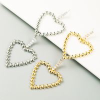 Pendientes De Imitación Con Incrustaciones De Aleación En Forma De Corazón Dorado Exagerado S925, Pendientes De Moda De Aguja De Plata Al Por Mayor main image 1