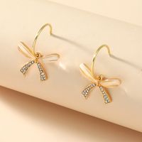 Boucles D&#39;oreilles En Alliage De Papillon De Niche De Mode All-match En Corée main image 3