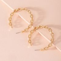 Neue Mode Retro Minimalistische Goldlegierung Ohrringe Für Frauen Großhandel main image 3