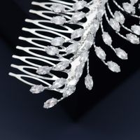 Three-dimensional Floral Leaf Zircon Hair Comb Bridal Hair Insert Comb Wholesale main image 5