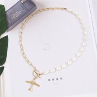 Fashion Asymmetrical Airplane Pearl  Beaded Pendant Women's Necklace main image 3