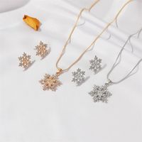 Simple Full Diamond Snowflake Necklace Snowflake Earrings Set main image 5