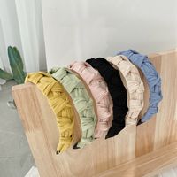 Korean Knotted Woven Fashion Folds Solid Color Wide-brimmed Cute Non-slip Headband  Wholesale main image 1