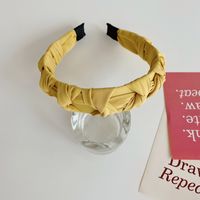 Korean Knotted Woven Fashion Folds Solid Color Wide-brimmed Cute Non-slip Headband  Wholesale sku image 1