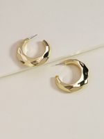 New Fashion Metal C-shaped Simple Alloy Earrings For Women main image 5