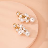 Korean Fashion Pearl Simple Alloy Earrings For Women Wholesale main image 3