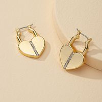 Mode Amour Petit Diamant Serrure Vente Chaude Boucles D&#39;oreilles En Gros main image 1