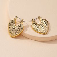 Fashion 1 Pair Of Metal Texture Small Lock Earrings Wholesale main image 4