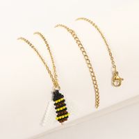 Korean Cute Hand-woven Bee Rice Bead Pendant Necklace Jewelry Wholesale sku image 1