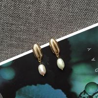 Fashion Shell Freshwater Pearl Earrings main image 5