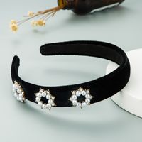 Fashion Pearl Flower Headband main image 5