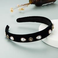 Exquisite Alloy Flannel Heart-shaped Pearl Headband main image 5