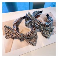 Retro Wide-brimmed Floral Bow Fashion Headband main image 5