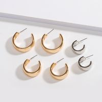 Simple Fashion Metal C-shaped Earrings main image 2