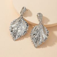 Fashion Metal Leaf Earrings sku image 2