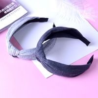 New Striped Broad-sided Fashion Headband main image 2