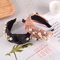 Fashion Pearl Knotted Solid Color Headband main image 4