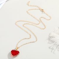 Fashion Round Artificial Crystal Pendant Necklace main image 4