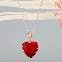 Fashion Round Artificial Crystal Pendant Necklace main image 5