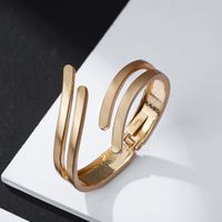 Simple Geometric Lines Gold-plated Bracelet main image 3