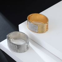 Wide-brimmed Diamond Gold-plated Bracelet main image 4