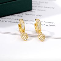 Nouvelles Boucles D&#39;oreilles En Zircon En Forme De Cœur main image 3