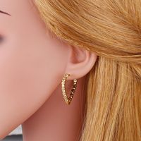 Simple Exaggerated Love Earring main image 5