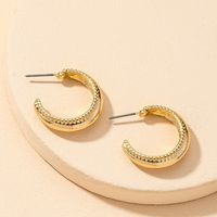 Retro Fashion C-shaped Alloy Earrings main image 5