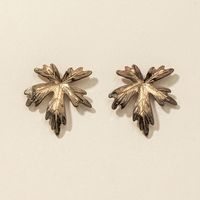 Retro Fashion Metal Leaf Earrings sku image 1