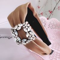 Wide-brimmed Fashion Rhinestone Headband main image 4