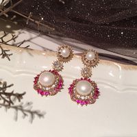 Elegant Pearl Flower Earrings main image 5