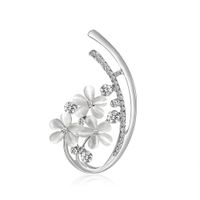 New Simple Flower Diamond Alloy Brooch main image 1