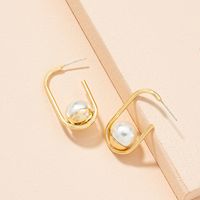 Fashion Freshwater Pearl Retro Earrings main image 4