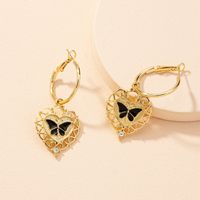 Boucles D&#39;oreilles Papillon Mode Coeur Simple main image 3