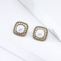 New Retro Imitation Pearl Earrings sku image 1