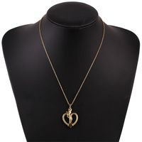 Cute Exquisite Copper Snake Heart-shaped Necklace main image 3