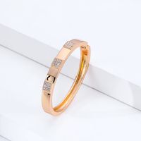 Simple Diamond Gold-plated Glossy Bracelet main image 6