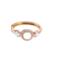 Retro Inlaid Pearl Alloy Gold-plated Bracelet main image 6