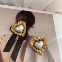 Ruffled Gold Plated Vintage Heart Earrings sku image 1