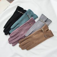 Plus Velvet Chain Gloves Female Autumn And Winter Warmth Riding Driving Solid Color Five-finger Gloves main image 3