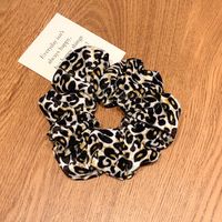 Autumn And Winter Retro Leopard Print Polka Dot Hair Ring Simple Head Rope Rubber Band Headdress Wholesale sku image 1