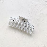 Hot Selling 11 Cm Large Hair Clip Acrylic Claw Clip Bath Hair Accessories Non-slip Plastic Clip main image 5